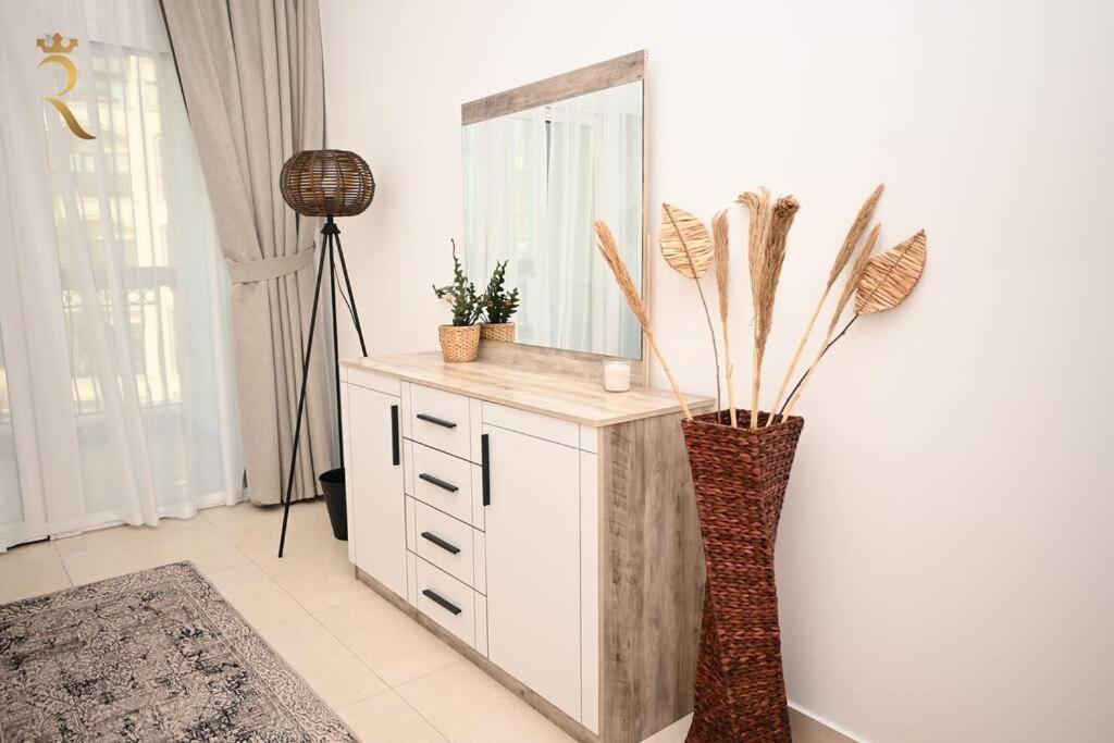 Yas Natura Bliss 1Br Apartment Abu Dhabi Luaran gambar