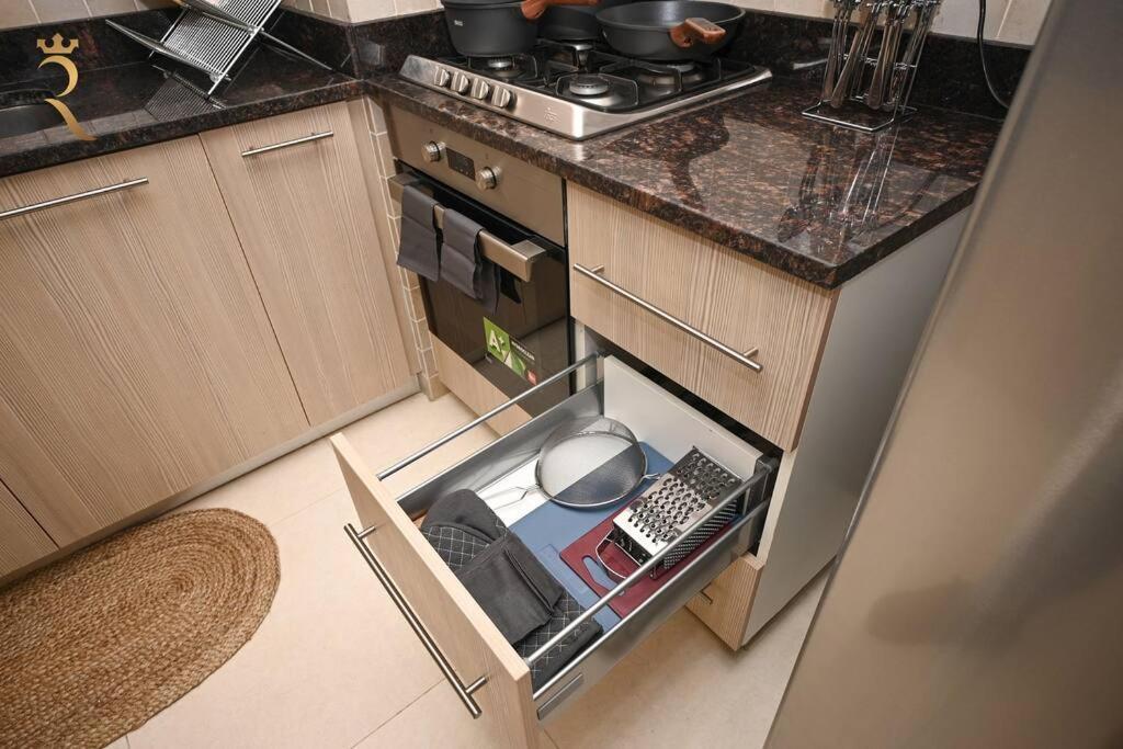 Yas Natura Bliss 1Br Apartment Abu Dhabi Luaran gambar